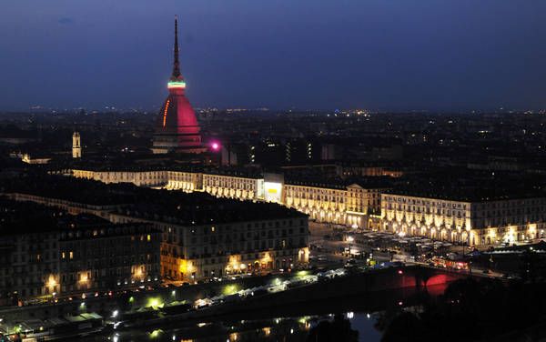 TORINO DI NOTTE