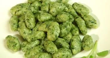 Gnocchi del Verbano alle erbette verdi