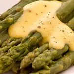 Asparagi allo zabaione salato