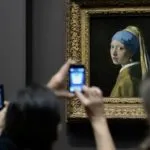 Accolti i selfie nei musei a Torino, la foto con l’opera d’arte diventa social