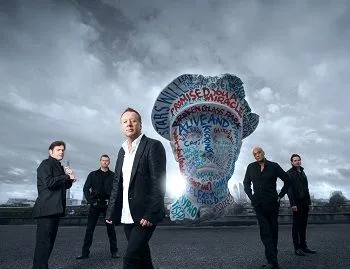 Simple Minds a Torino per chiudere il tour italiano