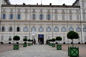 palazzoreale.jpg