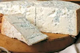 Sabato 24 e domenica 25 agosto, Sagra del gorgonzola a Borgolavezzaro: una delizia da assaporare in molti modi