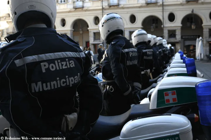 Le forze dell’ordine arrestano tre truffatori ad anziani nel torinese