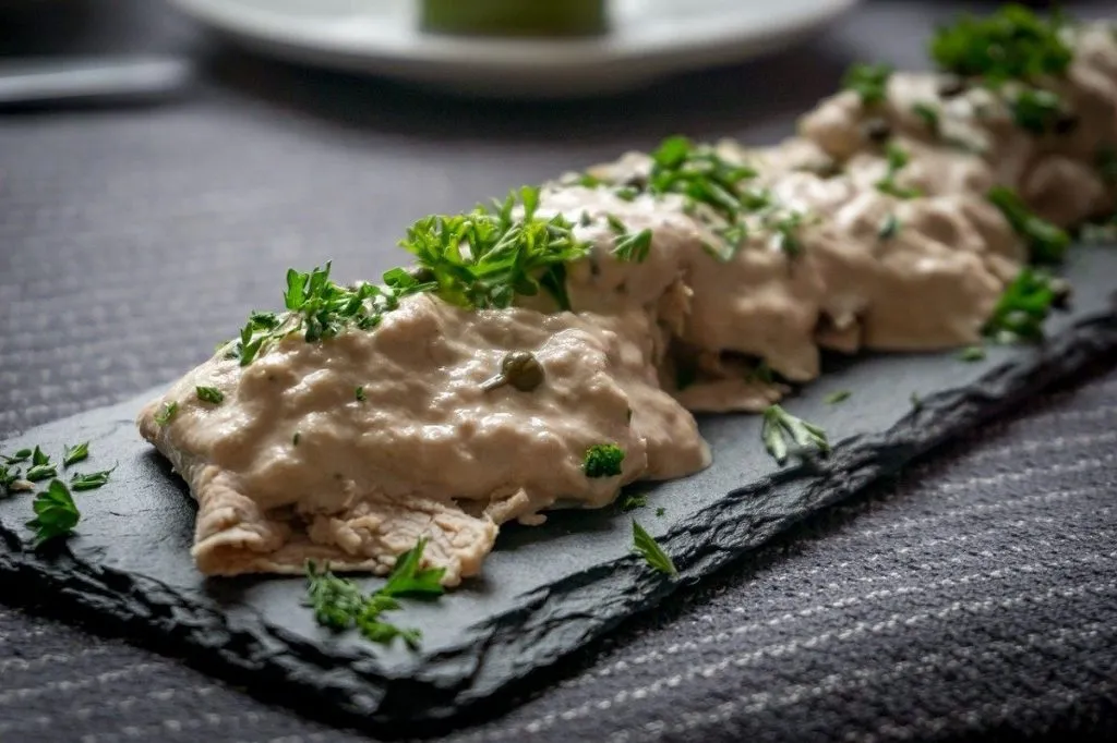 Vitello tonnato: origini e ricetta