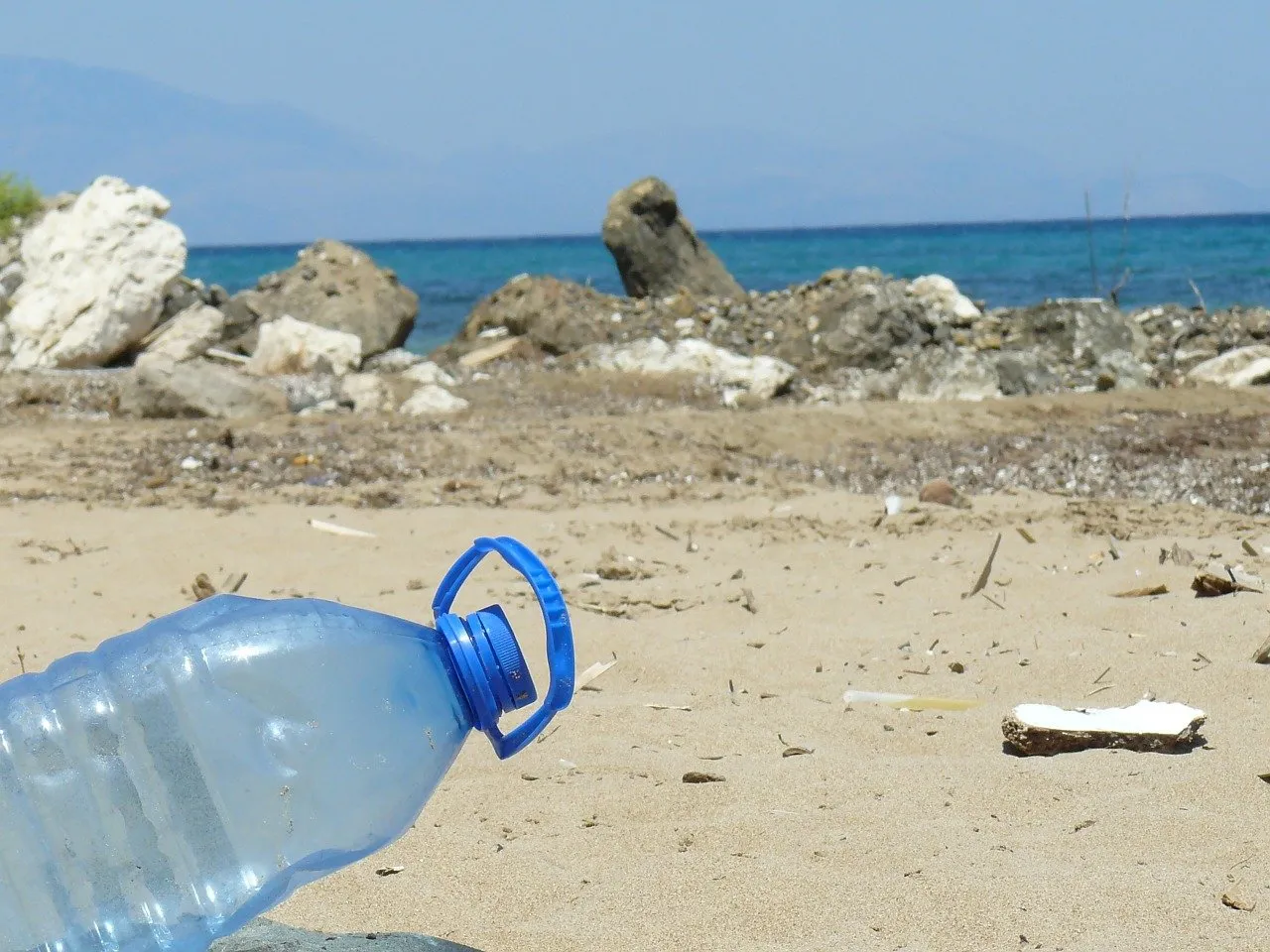 Dal Politecnico la “Citizen Science” per monitorare le microplastiche nel Mediterraneo