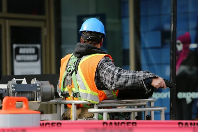 Sicurezza sul lavoro nei cantieri: il protocollo firmato dal Comune di Torino