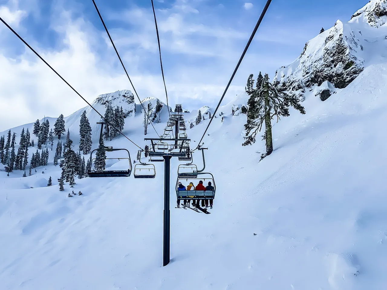 A Bardonecchia il ritorno della neve regala sciate ed entusiasmo