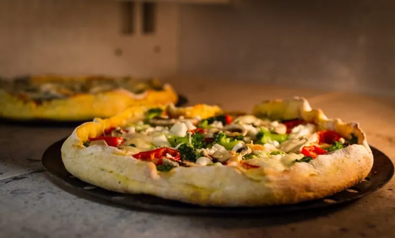 Gino Sorbillo: grande successo per l’apertura di una nuova pizzeria a Torino