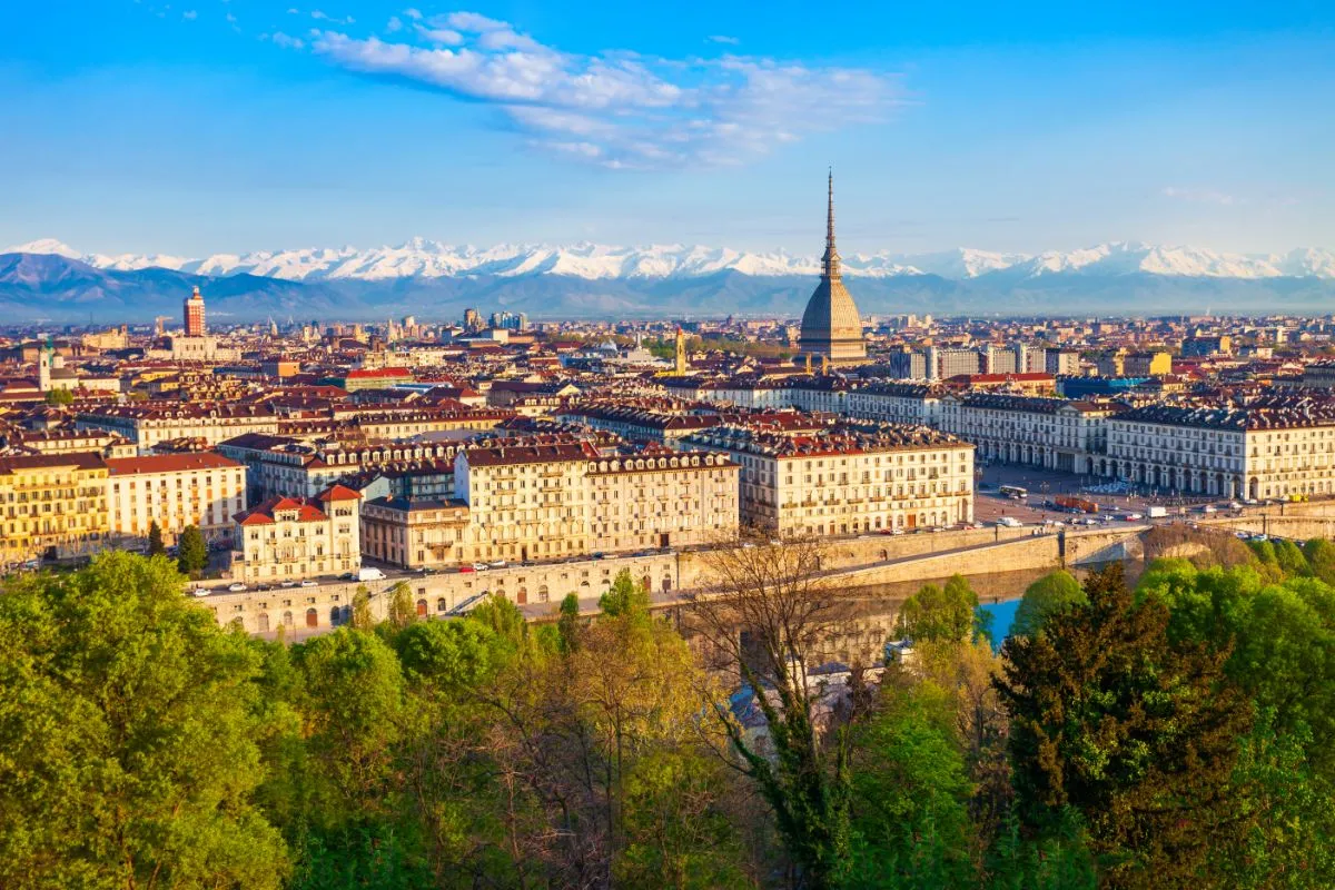 Obiezione di coscienza: il centro rivive la storia di Torino protagonista