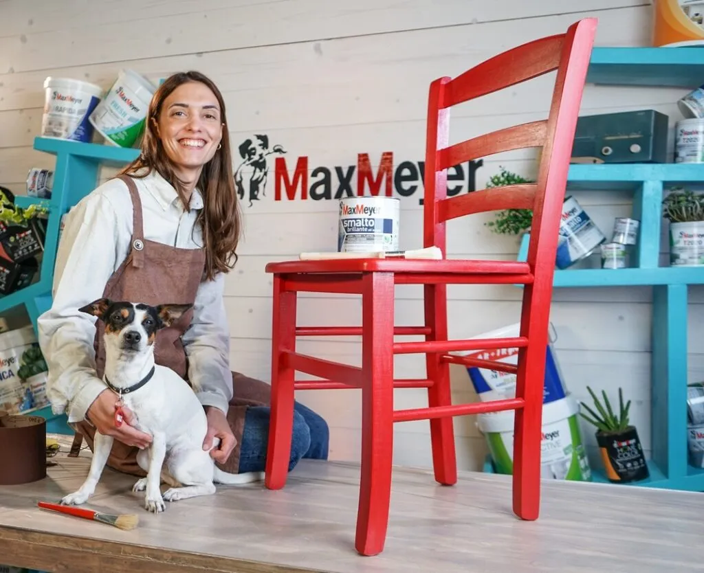 Dona nuova vita ai tuoi arredi con gli smalti MaxMeyer