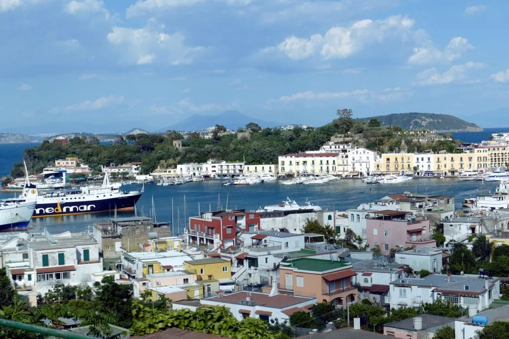 I luoghi a Ischia da vedere assolutamente