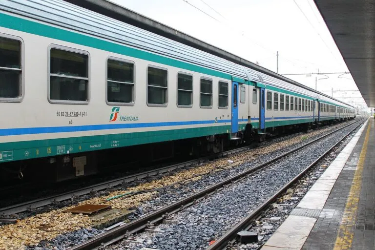 Trofarello-Fossano: da oggi ci sono modifiche alla velocità dei treni (fino al 5 settembre), cambiano gli orari