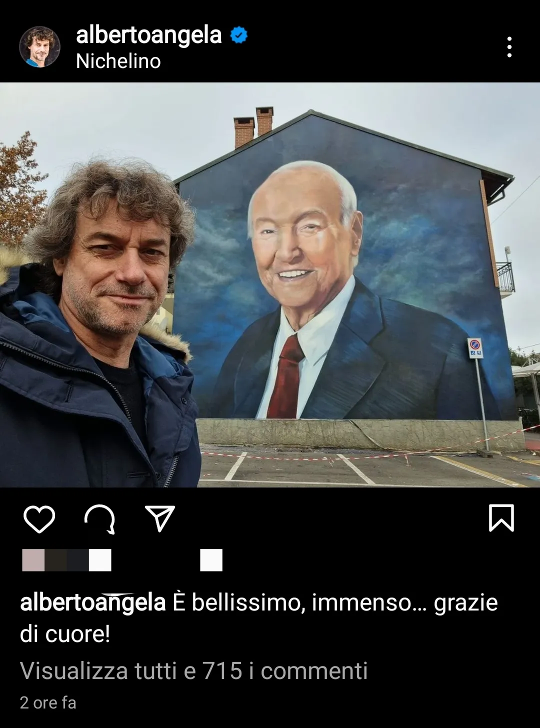 Alberto Angela a Nichelino per ammirare il murales dedicato al padre Piero