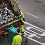 Troppi rifiuti a Torino: polemiche sulle nuove ecoisole