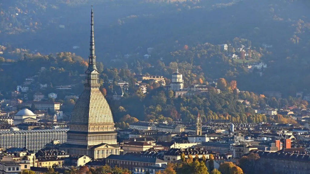 Torino: Nebiolo ospiterà un centro polifunzionale