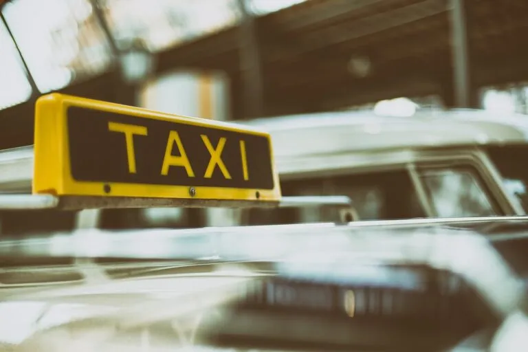 Taxi di Torino tra i migliori in Italia: la classifica dei servizi nelle maggiori città italiane