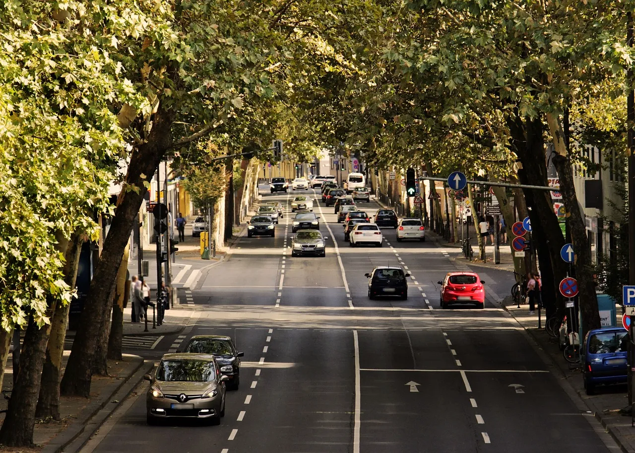 I vantaggi del noleggio auto a lungo termine in una grande città