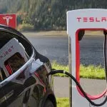 Tesla: fascino in declino negli Stati Uniti (e presto anche in Italia)