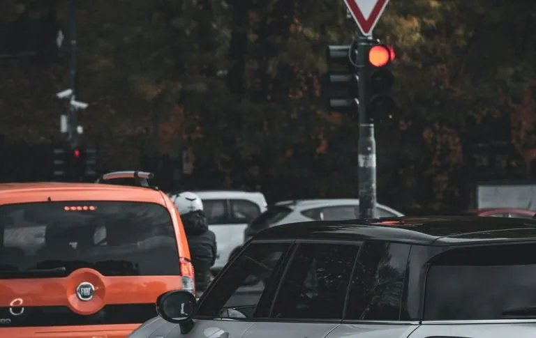 Blocco Euro 5 a Torino: nuove limitazioni per il traffico a causa dello smog